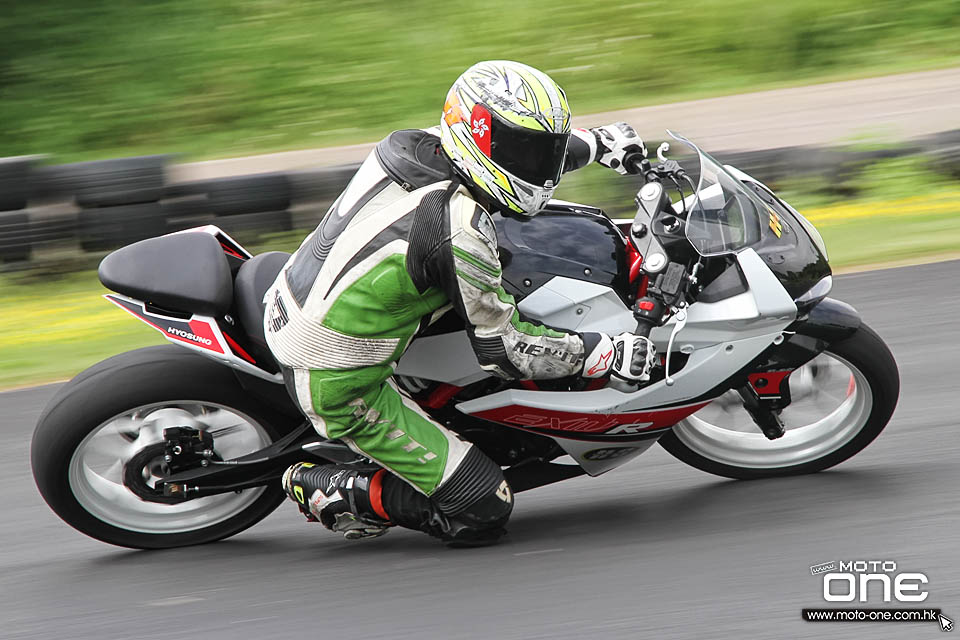 2015 HYOSUNG GD250R racing