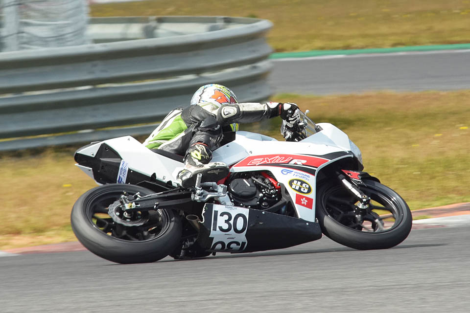 2015 HYOSUNG HK KSBK ST250B