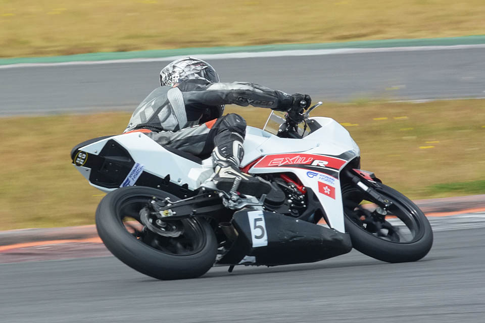 2015 HYOSUNG HK KSBK ST250B