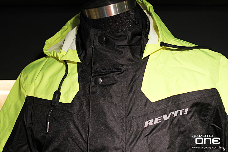 2015 REVIT RAIN JACKET