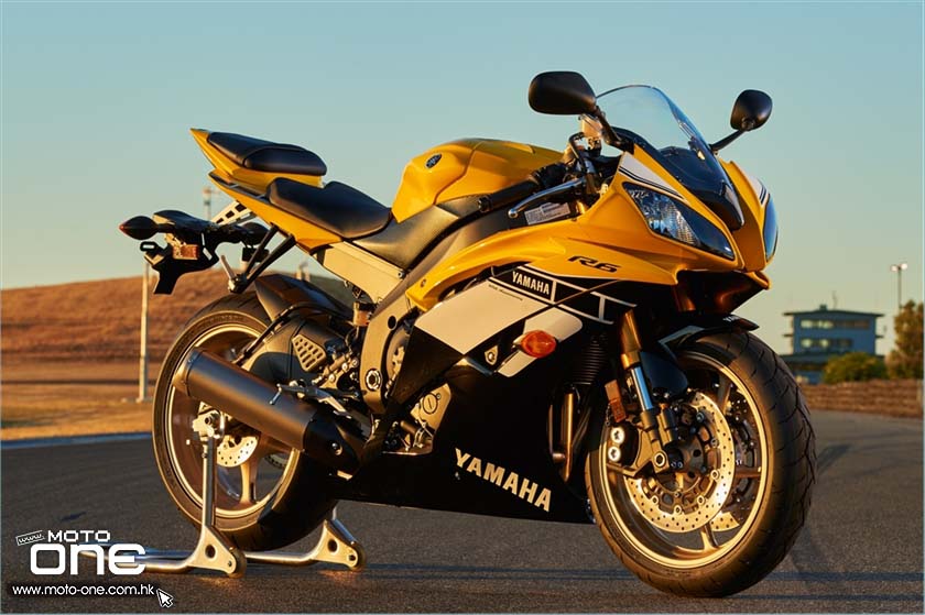 2016 Yamaha R1 R6 60th