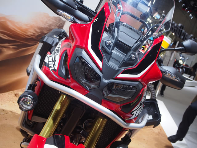 HONDA CRF1000L Africa Twin