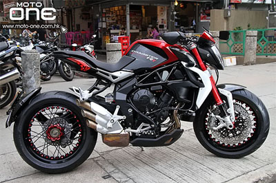 MV AGUSTA BRUTALE DRAGSTER 800RR