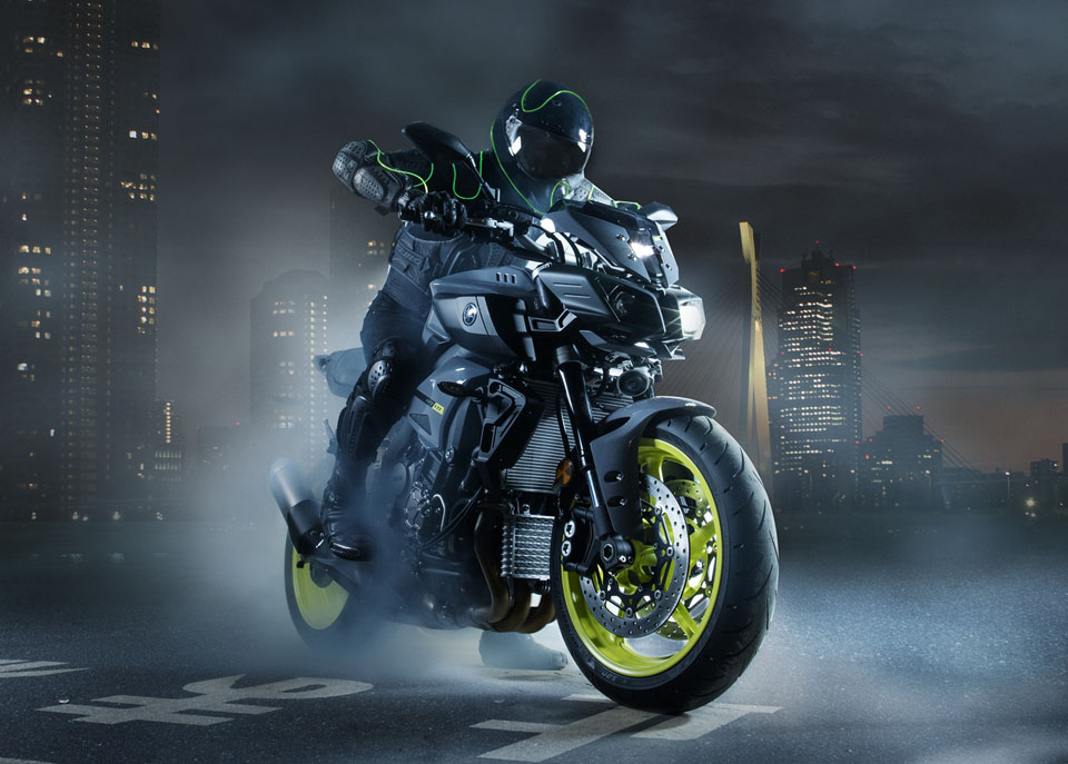 2016 YAMAHA MT-10