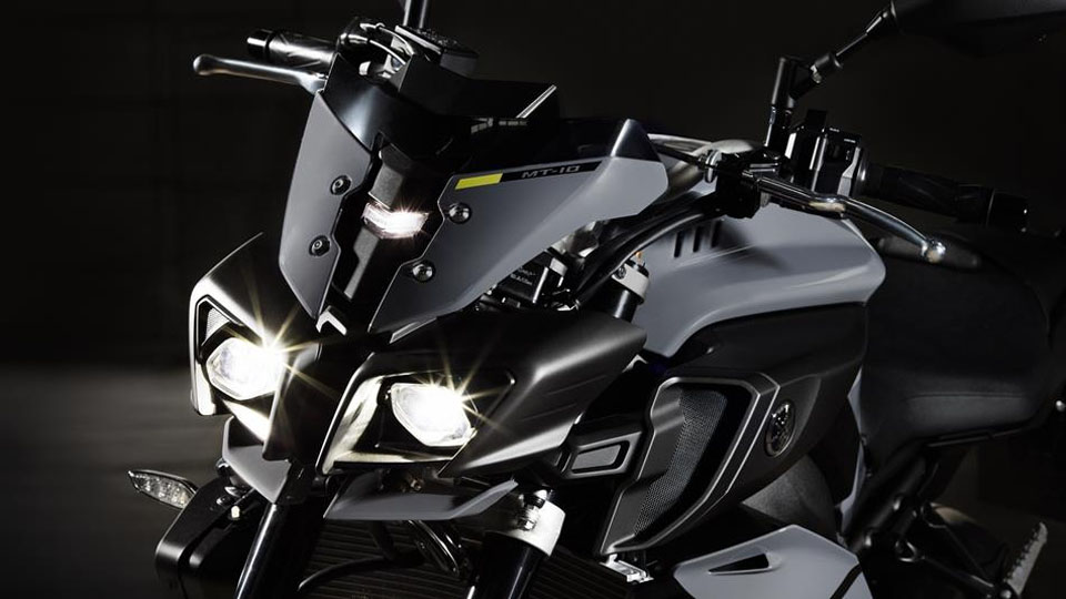 YAMAHA MT-10