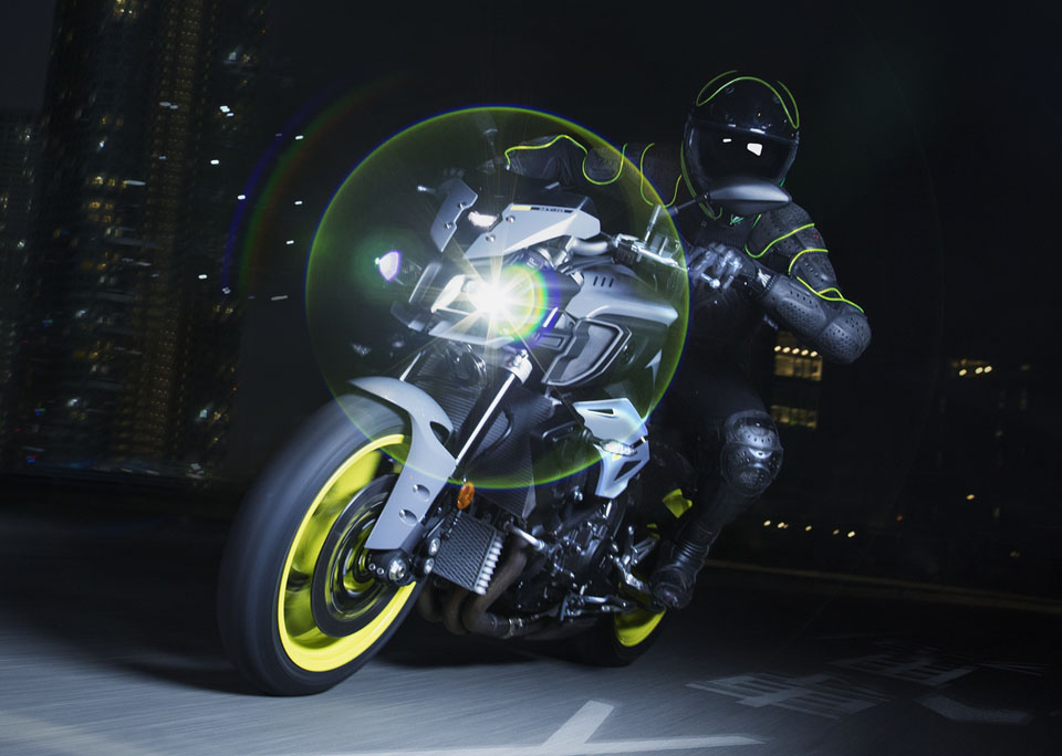 2016 YAMAHA MT-10