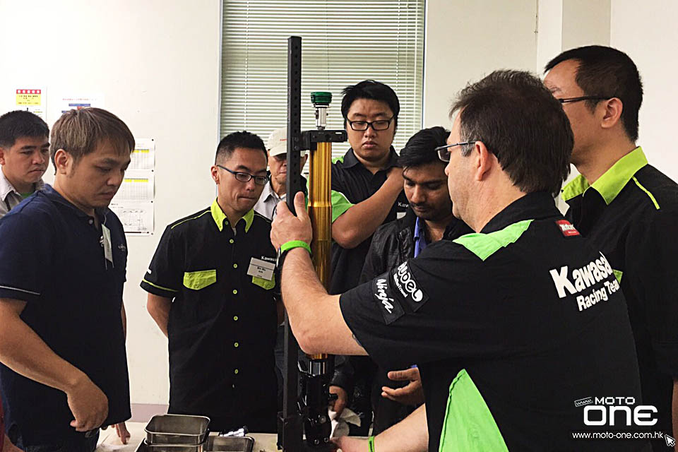 2015 KAWASAKI TRAINING COURSE