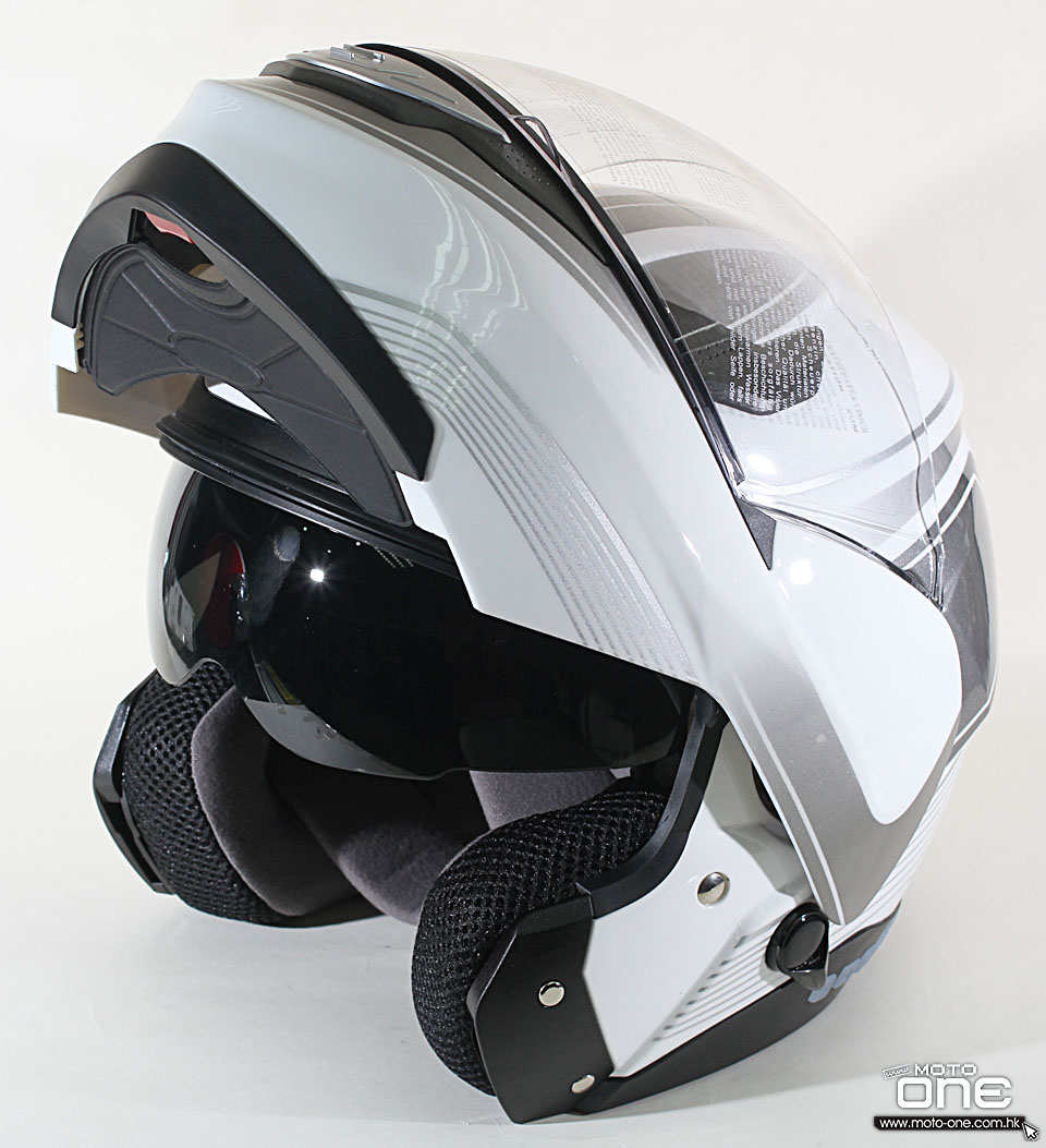 2015 ZEUS ZS-3100C HELMET