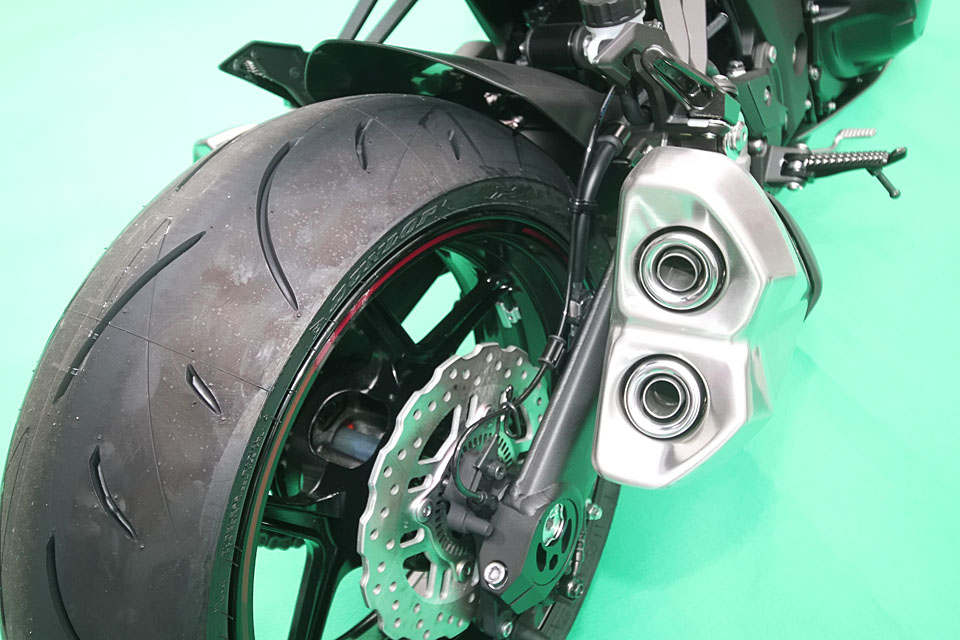 2016 KAWASAKI Z1000 Sugomi Edition