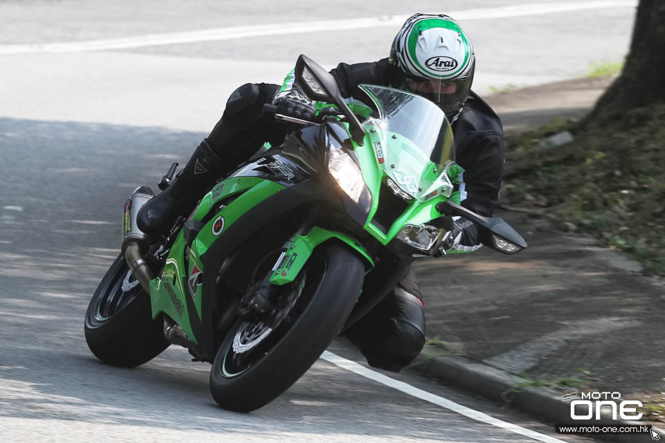 2016 KAWASAKI ZX-10R TEST