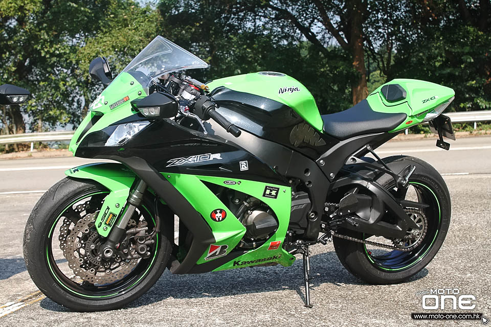 2016 KAWASAKI ZX-10R TEST