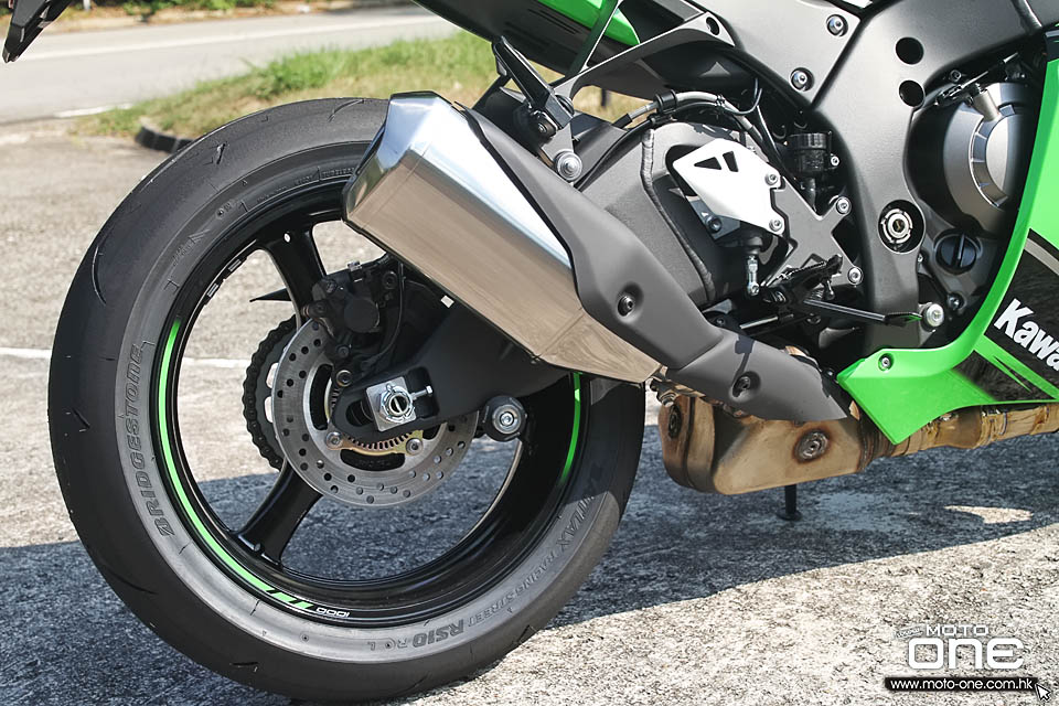 2016 KAWASAKI ZX-10R TEST