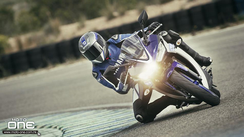 2016 YAMAHA YZF-R3