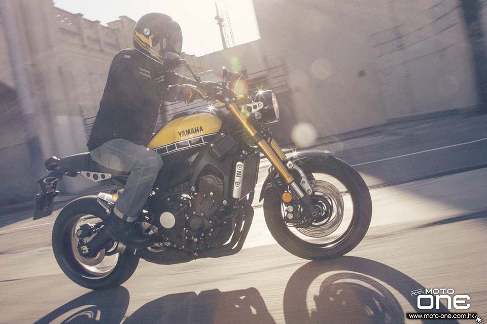 2016 Yamaha XSR900