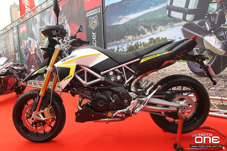 2015 APRILIA HK BIKESHOW