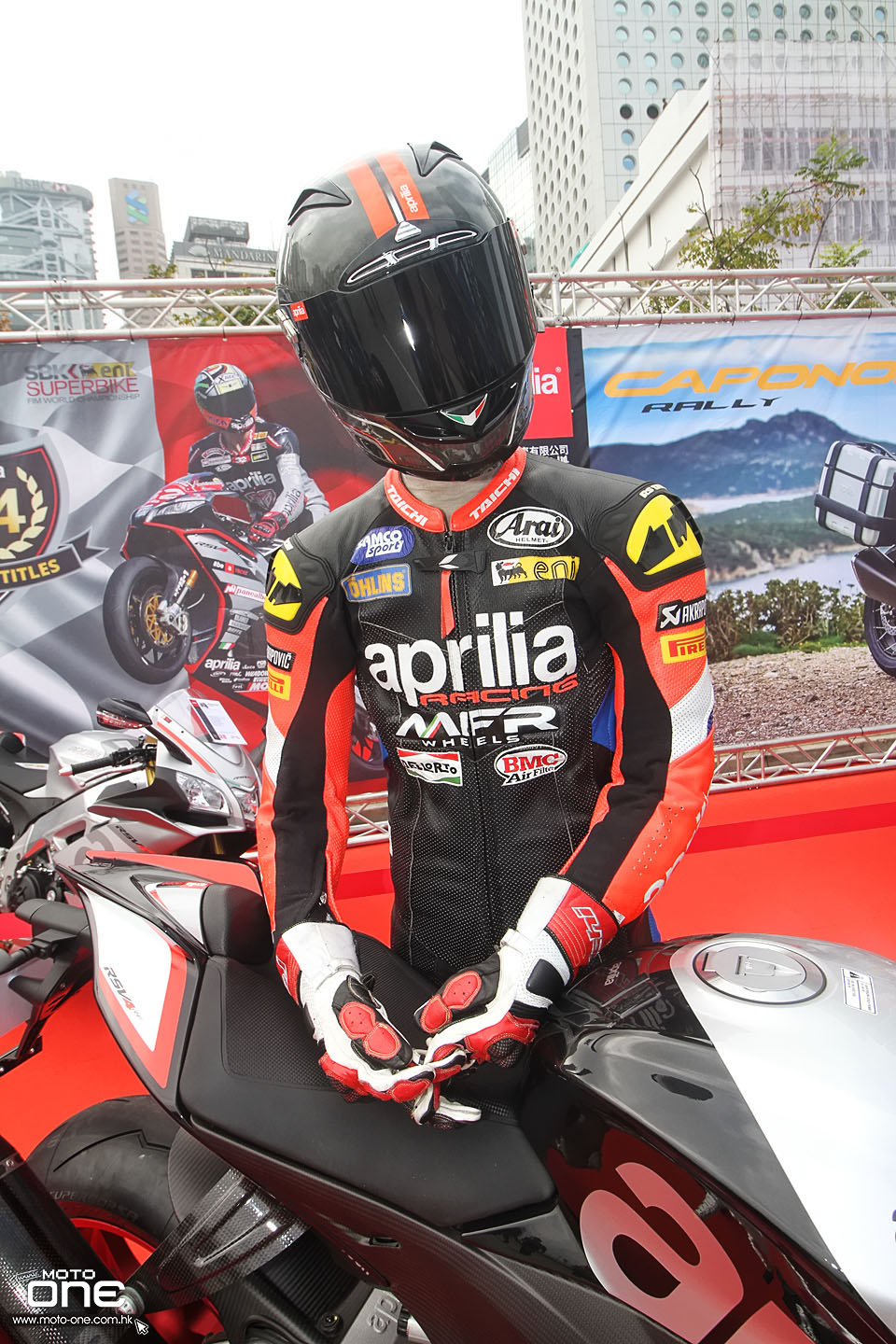 2015 APRILIA HK BIKESHOW