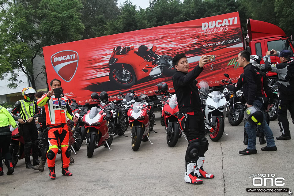 2015 DUCATI DOCHK