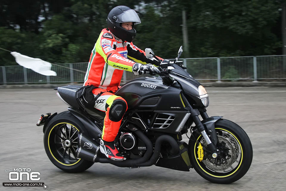 2015 DUCATI DOCHK