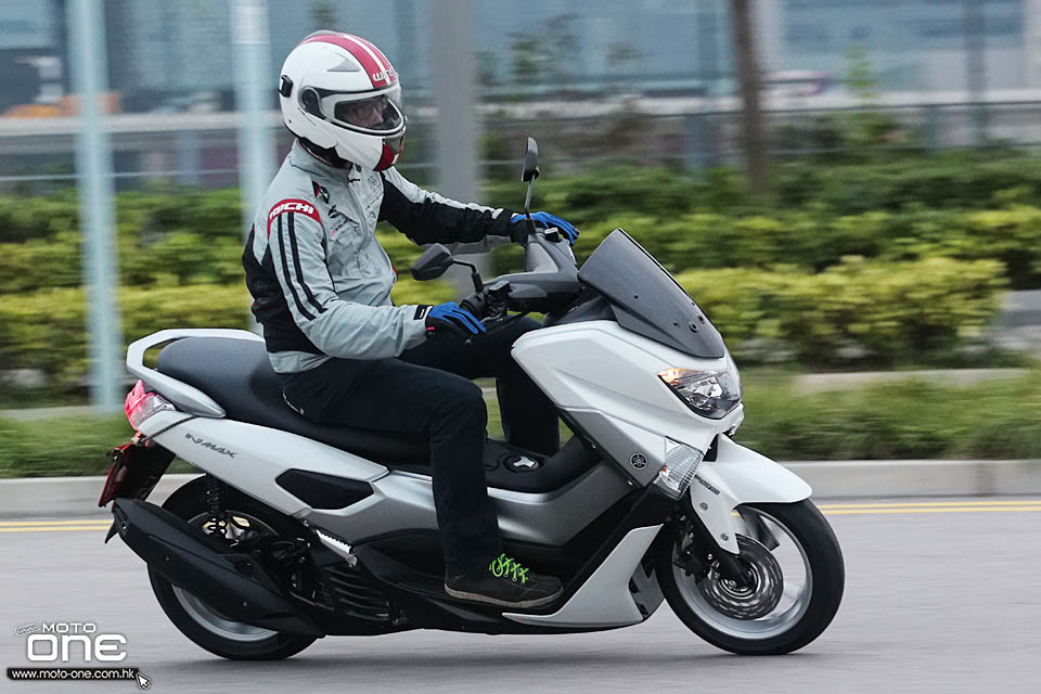 2015 YAMAHA NMAX155 TEST