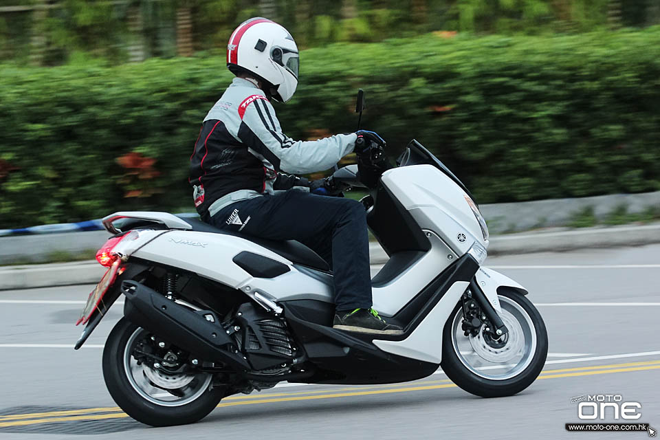 2015 YAMAHA NMAX155 TEST