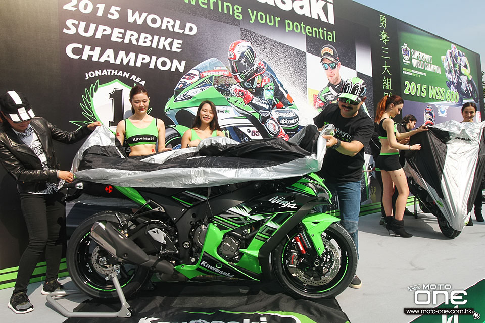 2015 KAWASAKI TITANIC HK BIKESHOW