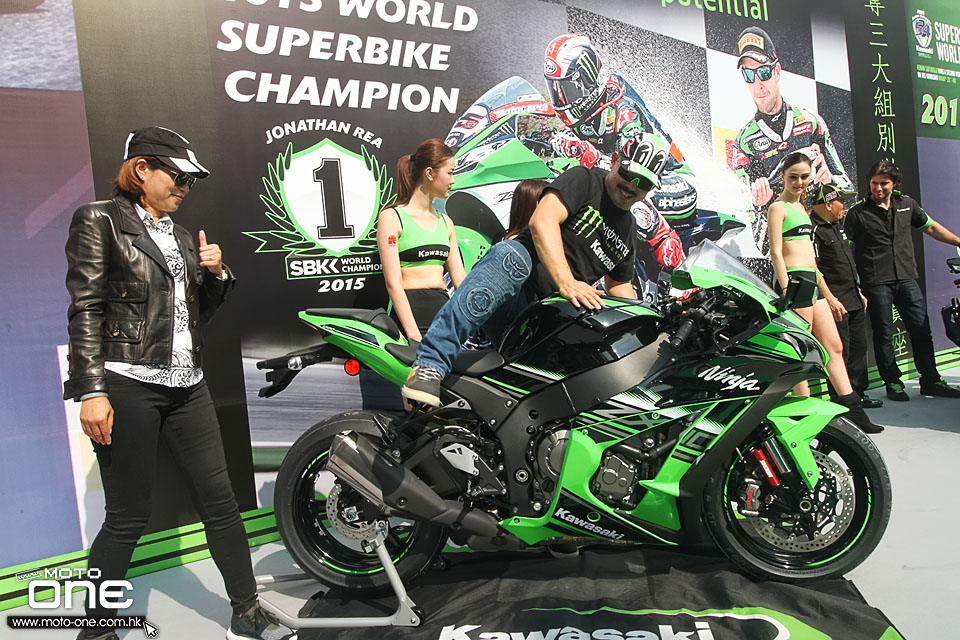 2015 KAWASAKI TITANIC HK BIKESHOW