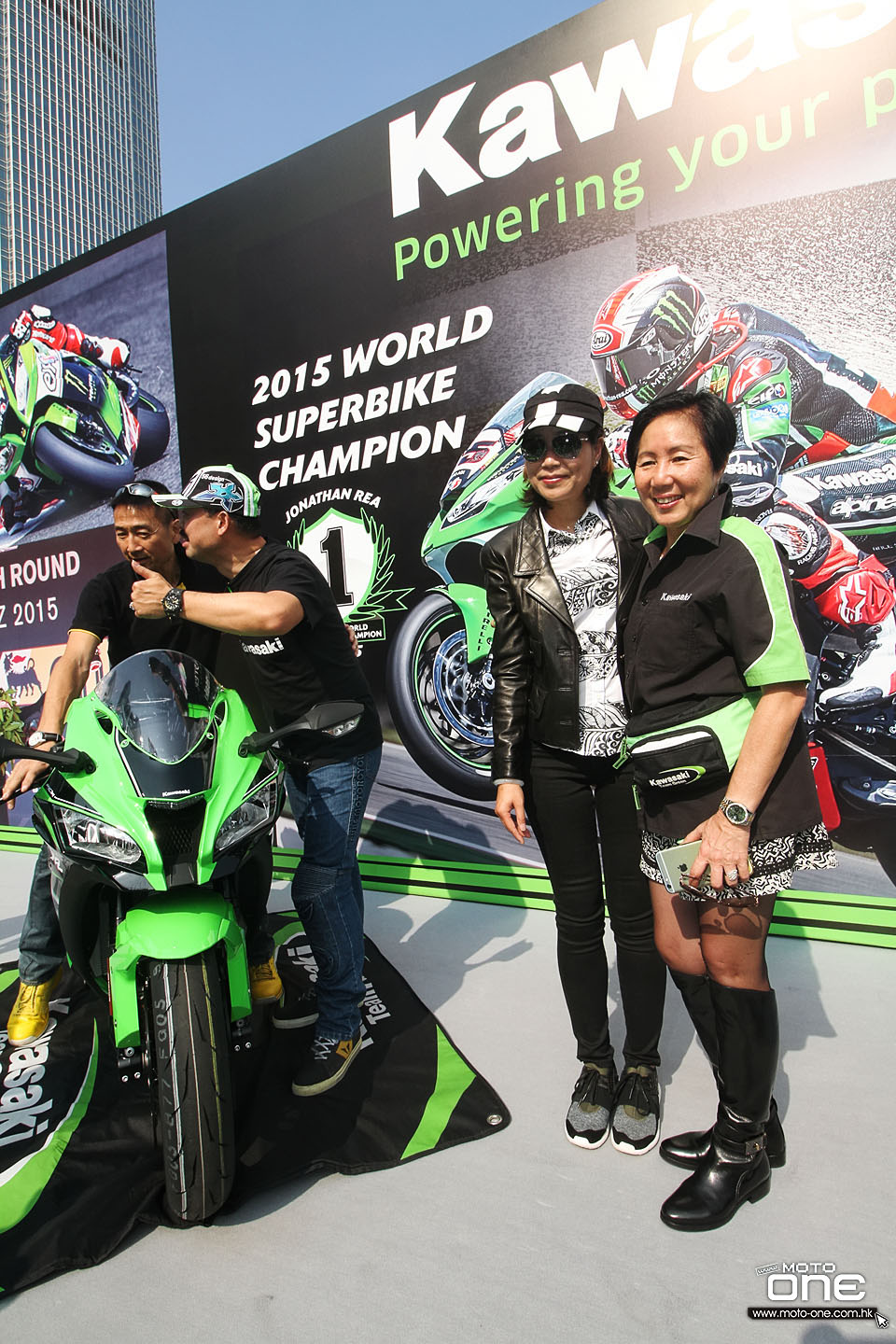 2015 KAWASAKI TITANIC HK BIKESHOW