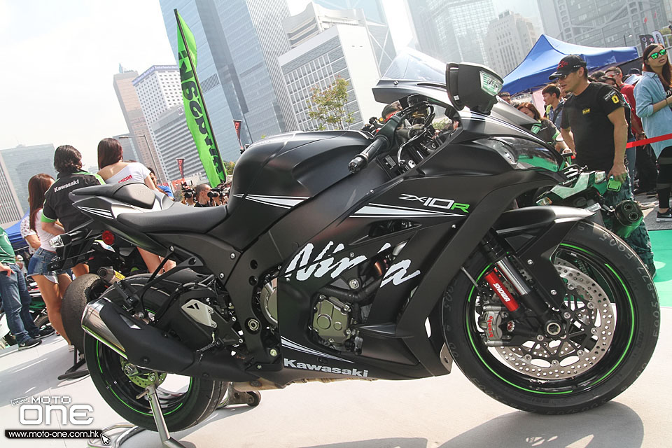 2015 KAWASAKI TITANIC HK BIKESHOW