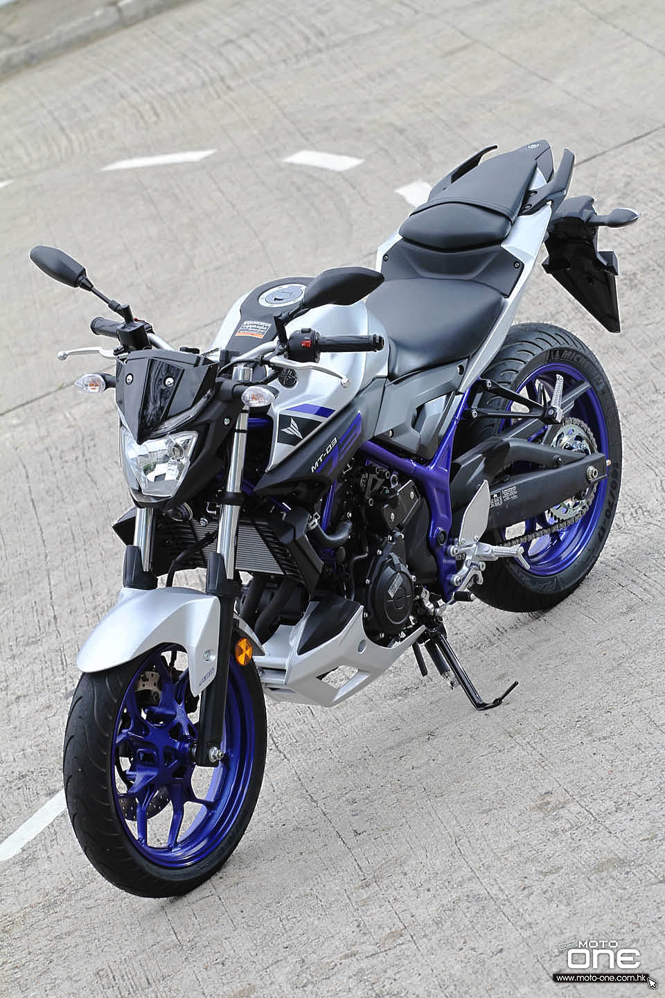 2016 yamaha mt-03 test