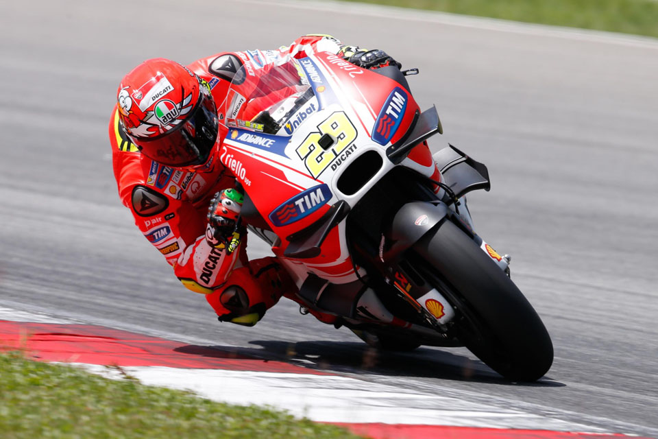 2016 AGV HELMET Andrea Iannone