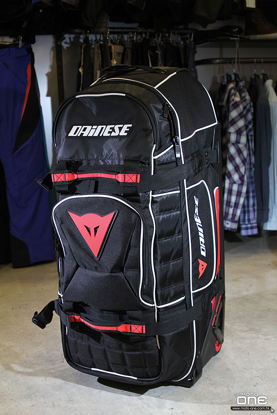 2016 DAINESE PRODUCTS