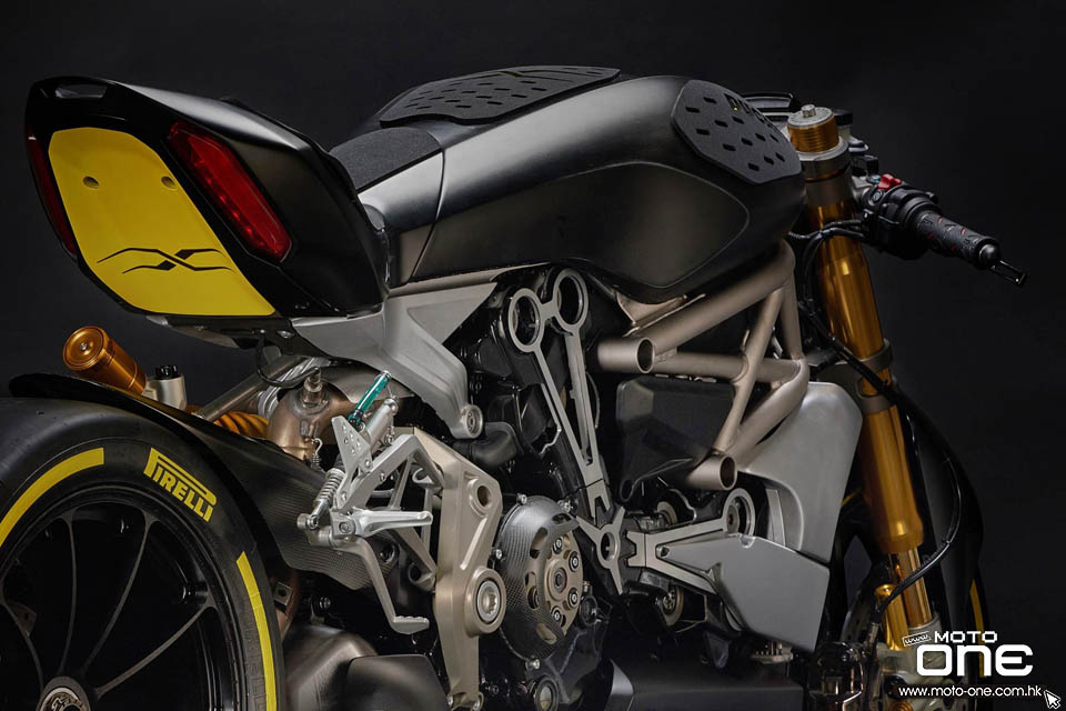 2016 Ducati draXter Concep