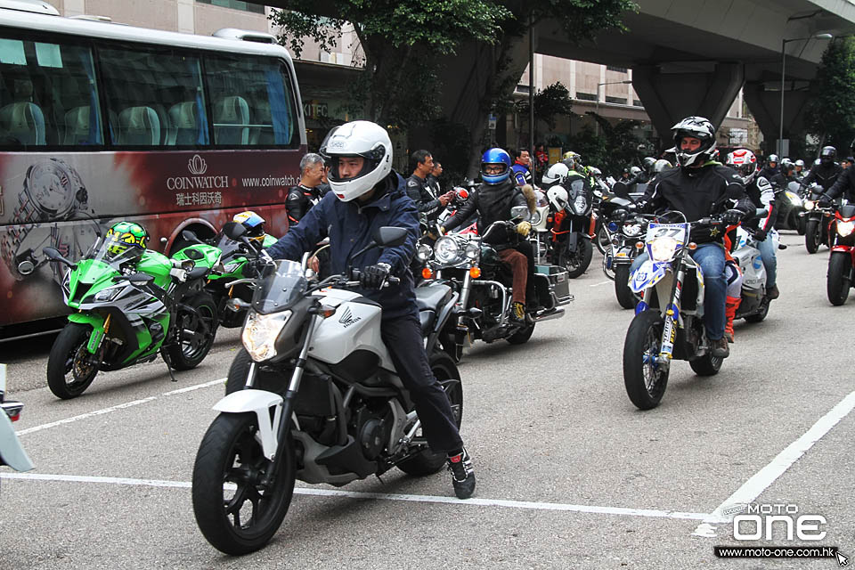 2016 CHINESE NEW YEAR RIDING