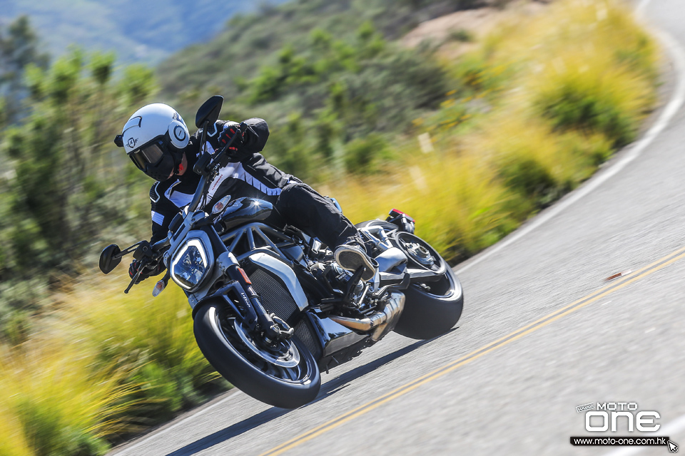 2016 DUCATI X DIAVEL S