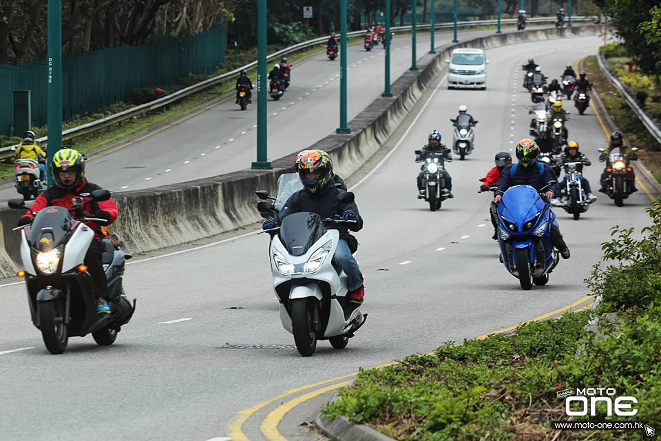 2016 chinese new year riding