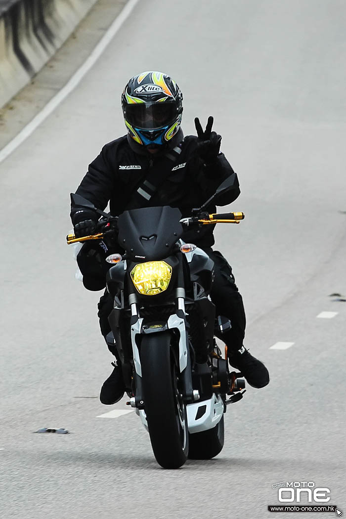 2016 chinese new year riding