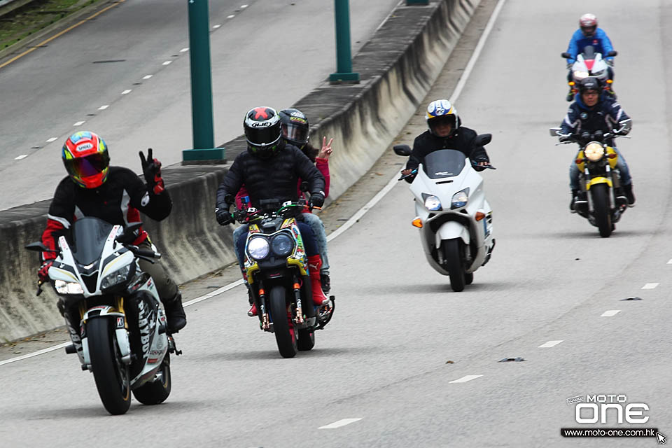 2016 chinese new year riding