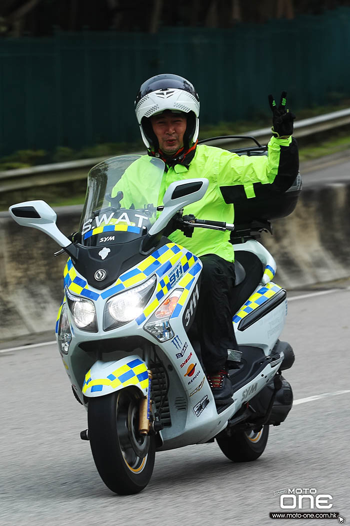 2016 chinese new year riding