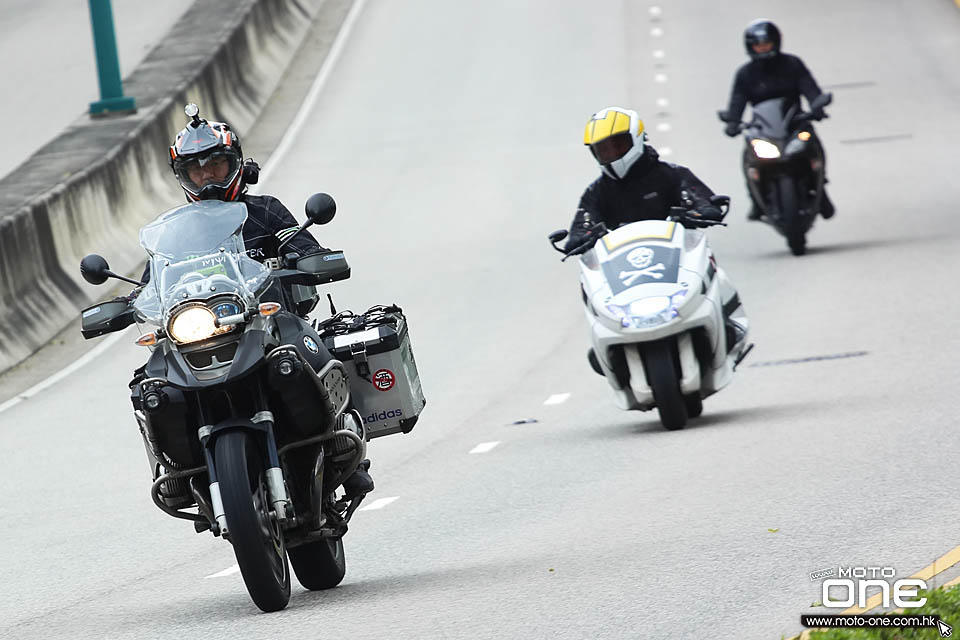 2016 chinese new year riding