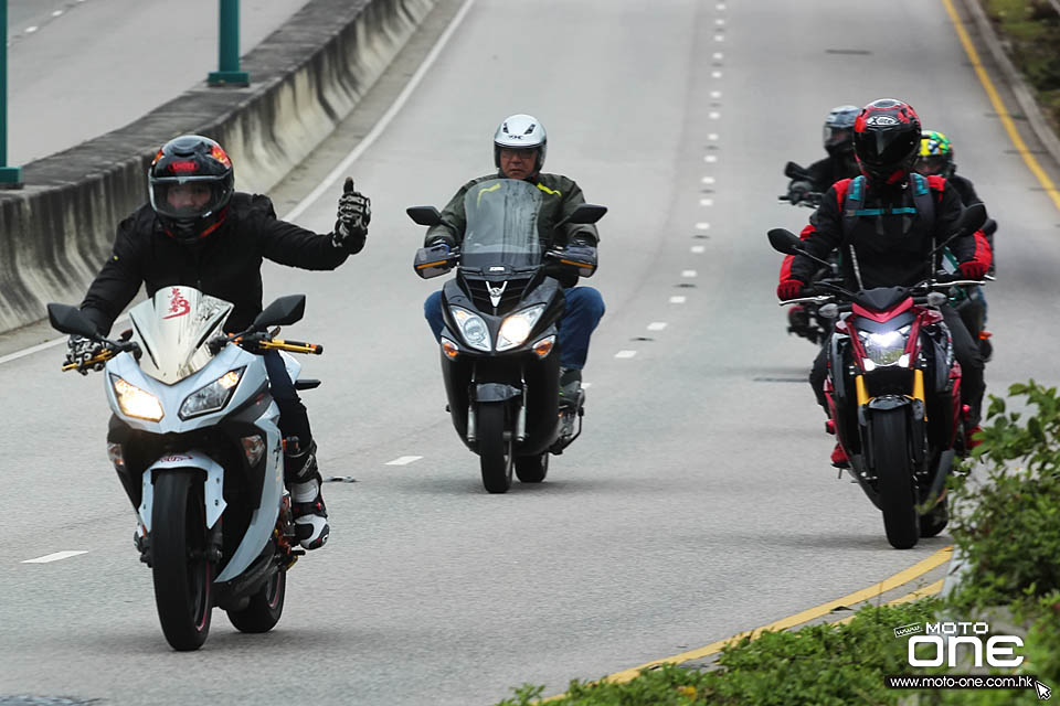 2016 chinese new year riding