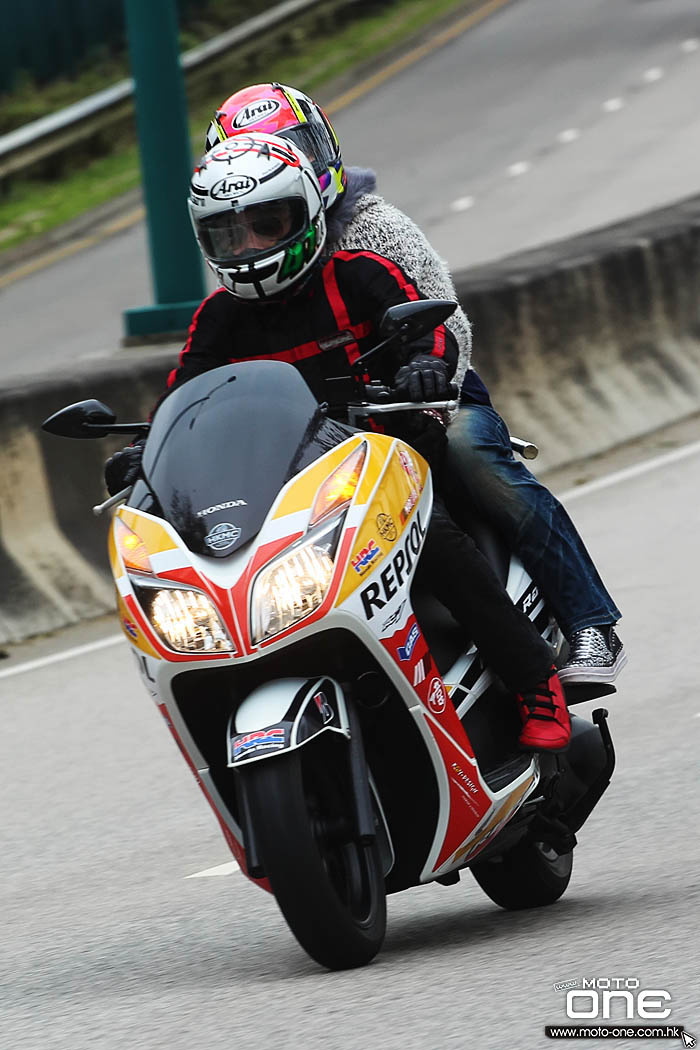 2016 chinese new year riding