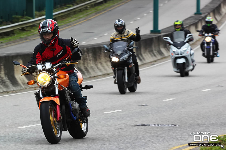 2016 chinese new year riding