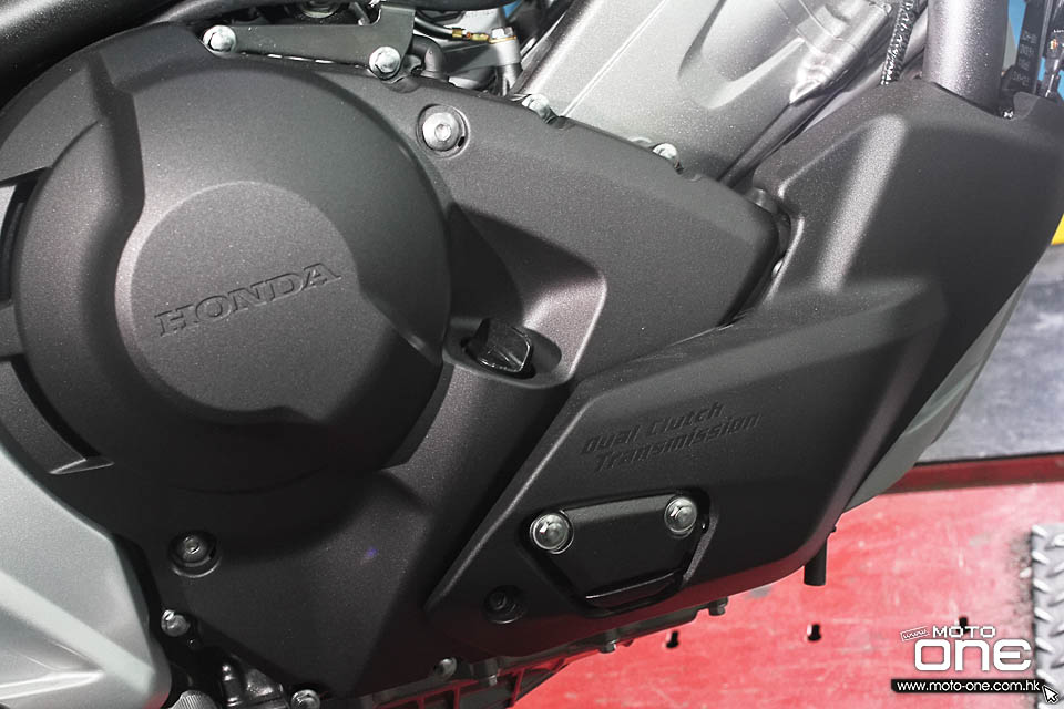 2016 HONDA NC750 X S DCT_