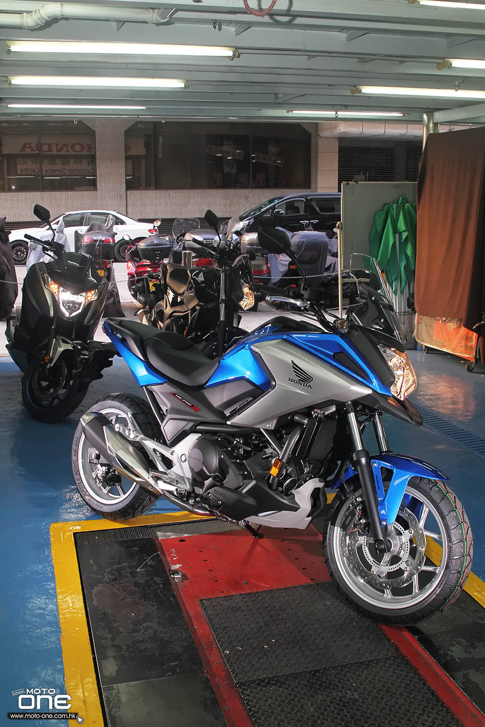 2016 HONDA NC750 X S DCT_