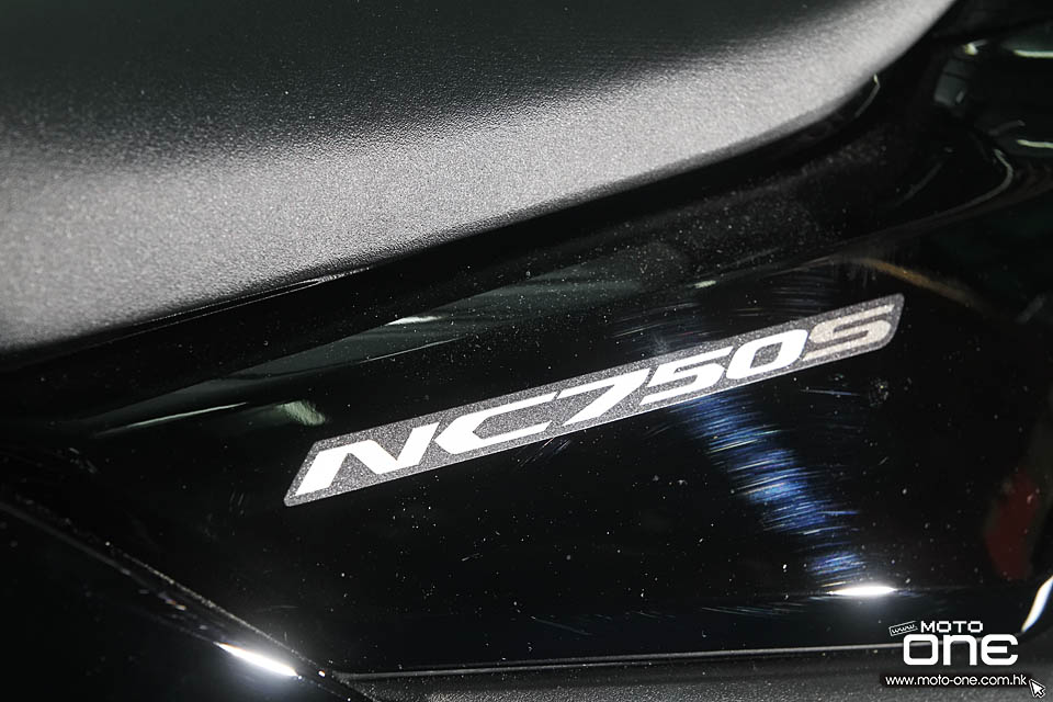 2016 HONDA NC750 X S DCT_