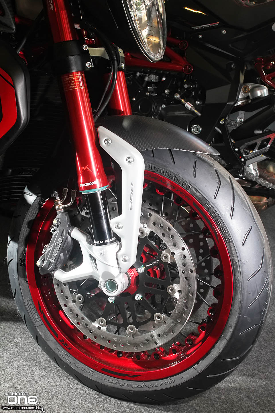 2016 MV AGUSTA DRAGSTER RR LH44 Lewis Hamilton