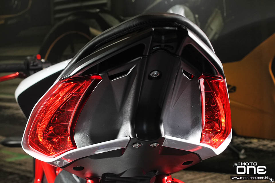 2016 MV AGUSTA DRAGSTER RR LH44 Lewis Hamilton