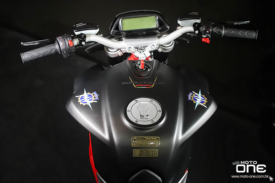 2016 MV AGUSTA BRUTALE 800