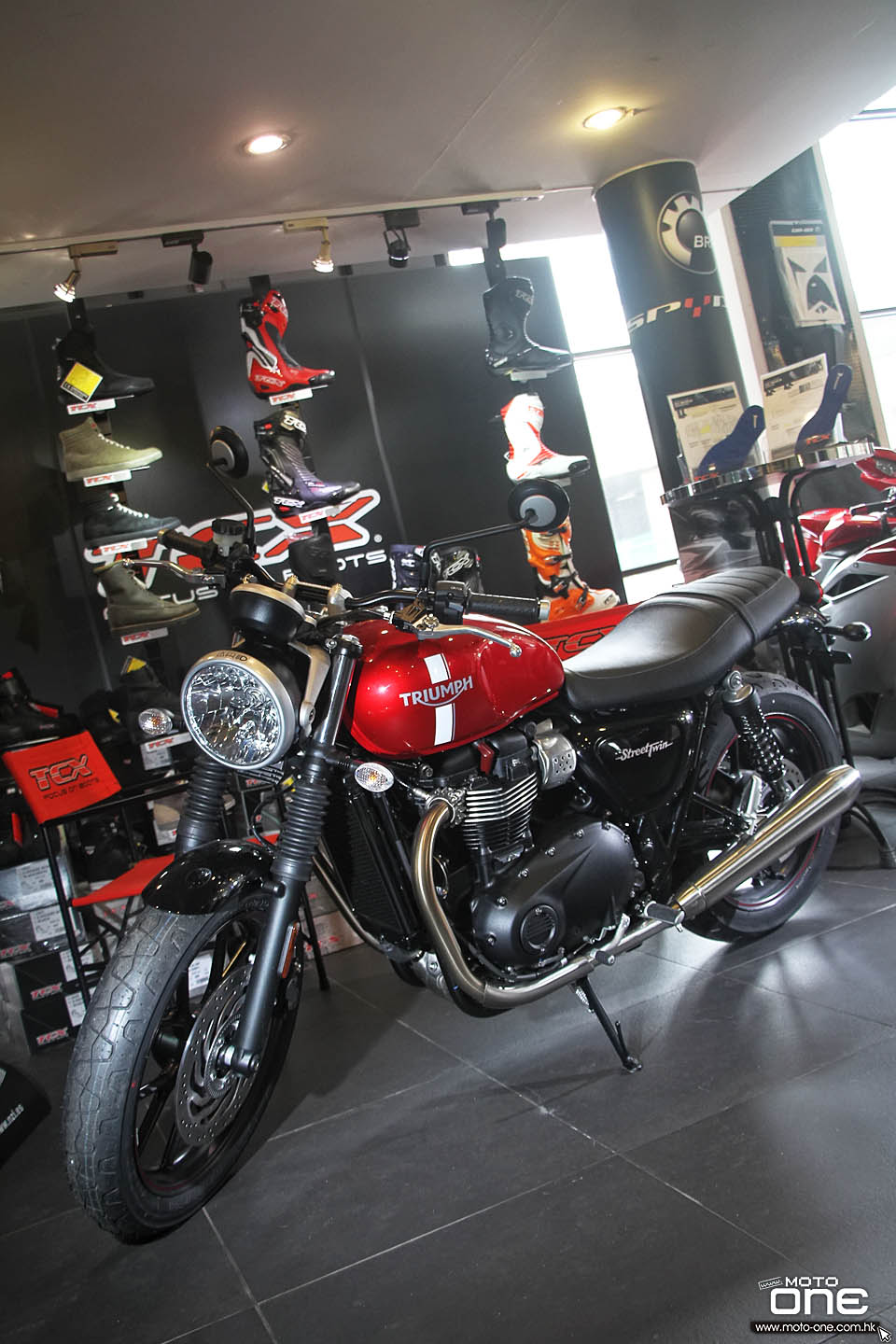 2016 Triumph BONNEVILLE STREET TWIN