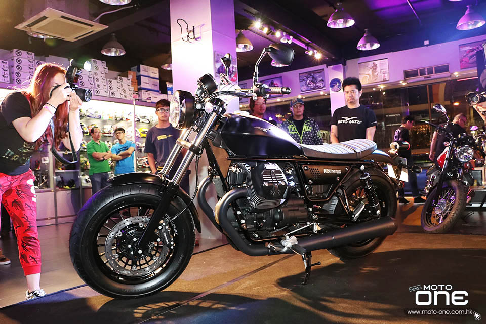 2016 MOTO GUZZI V9 BOBBER